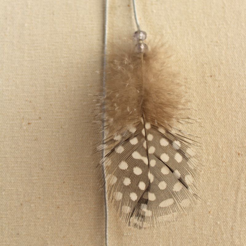 Décoplumes : collier "Duo de Plumes" tout en légèreté
