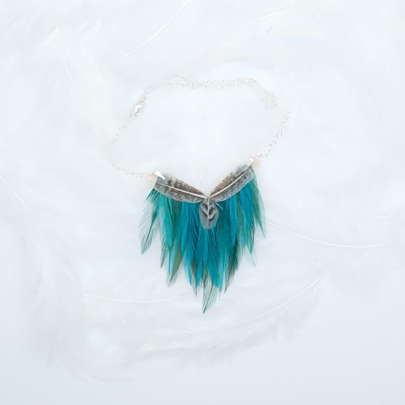 collier-plumes-naturelles-coq-turquoise-et-argent-AG925-decoplumes.