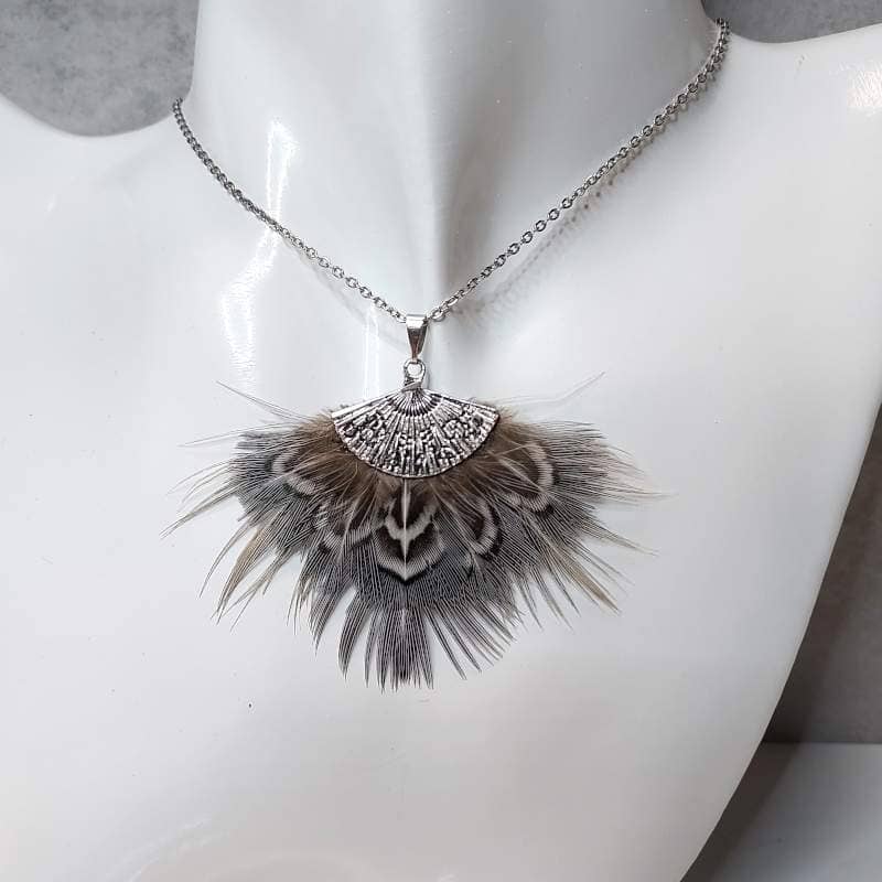 decoplumes-collier-fanny-plumes-naturelles-faisan-gris-bleu