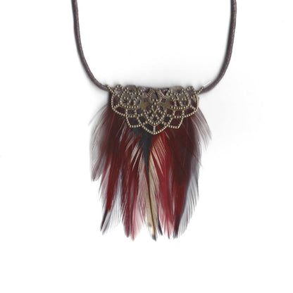 collier-plastron-plumes-naturelles-coq-rouge-et-bronze-Albane-decoplumes