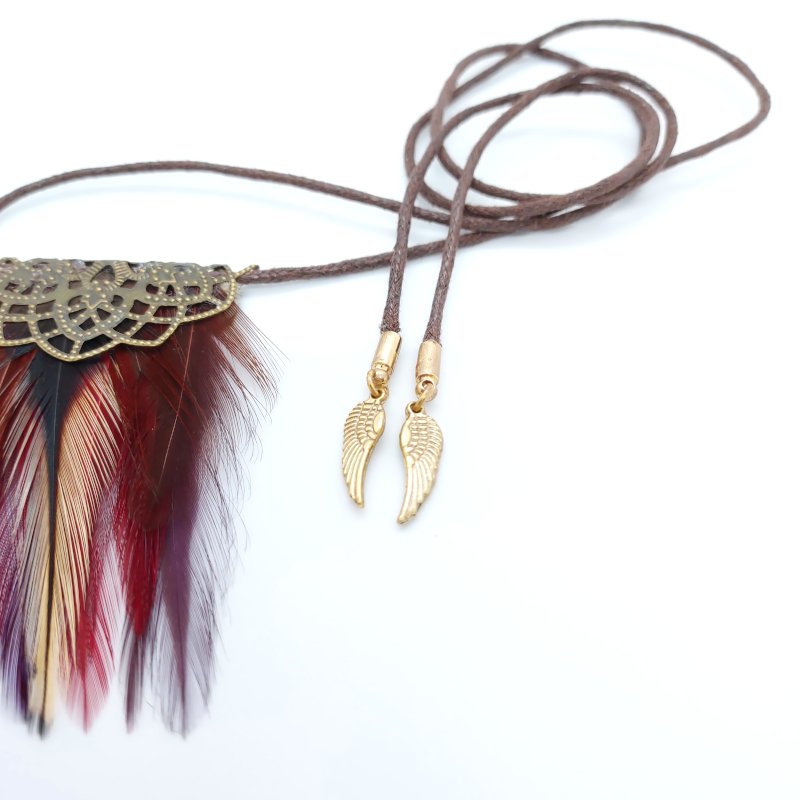 collier-plastron-plumes-naturelles-coq-rouge-et-bronze-Albane-decoplumes